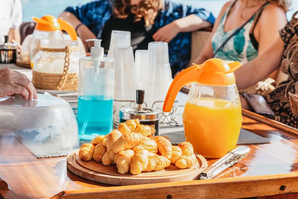 image n.17 of Athens: Cruise to Agistri, Moni & Aegina with Lunch & Drinks activity in Athens, uploaded by supplier