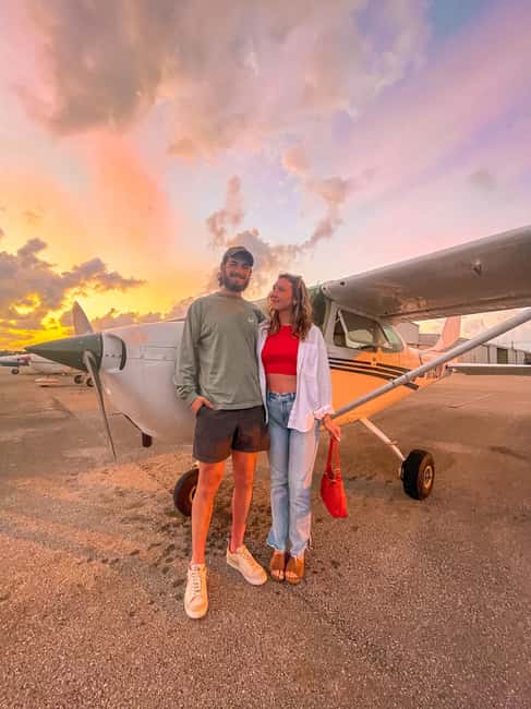 imagen n.º 45 de Miami Beach: Vuelo romántico privado al atardecer con champán actividad en Miami, subida por el proveedor