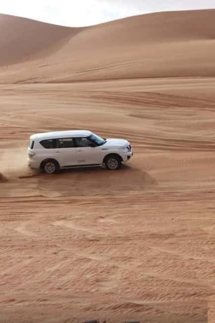 Immagine nº 2 di Muscat: tour di Wahiba Sands e Wadi Bani Khalid attività a Regione al-Sharqiyya, caricata dal fornitore