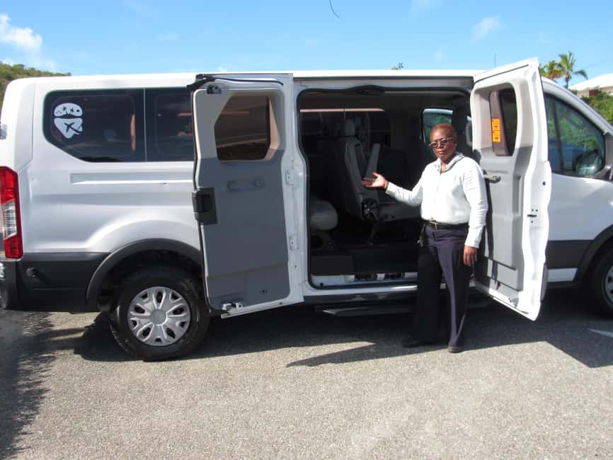 image n.4 of Shared Round Trip Transfer Providenciales Airport activity in Providenciales, uploaded by supplier