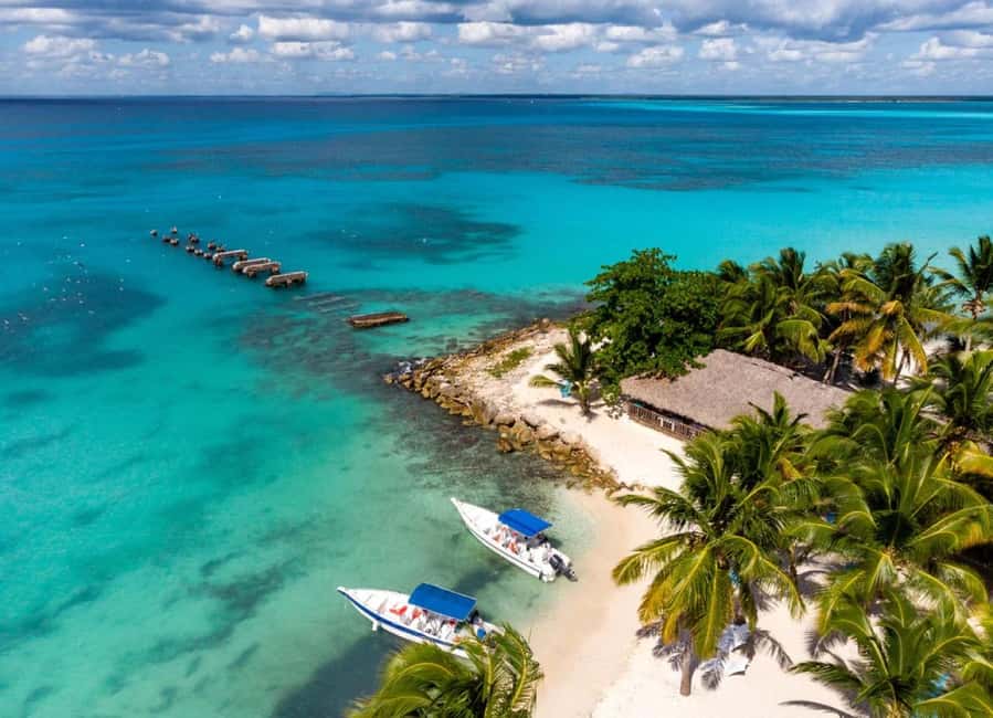 image n.3 of Saona Island: Beach & Natural Pool Small-Group Tour w/ Lunch activity in La Romana (Province), uploaded by supplier