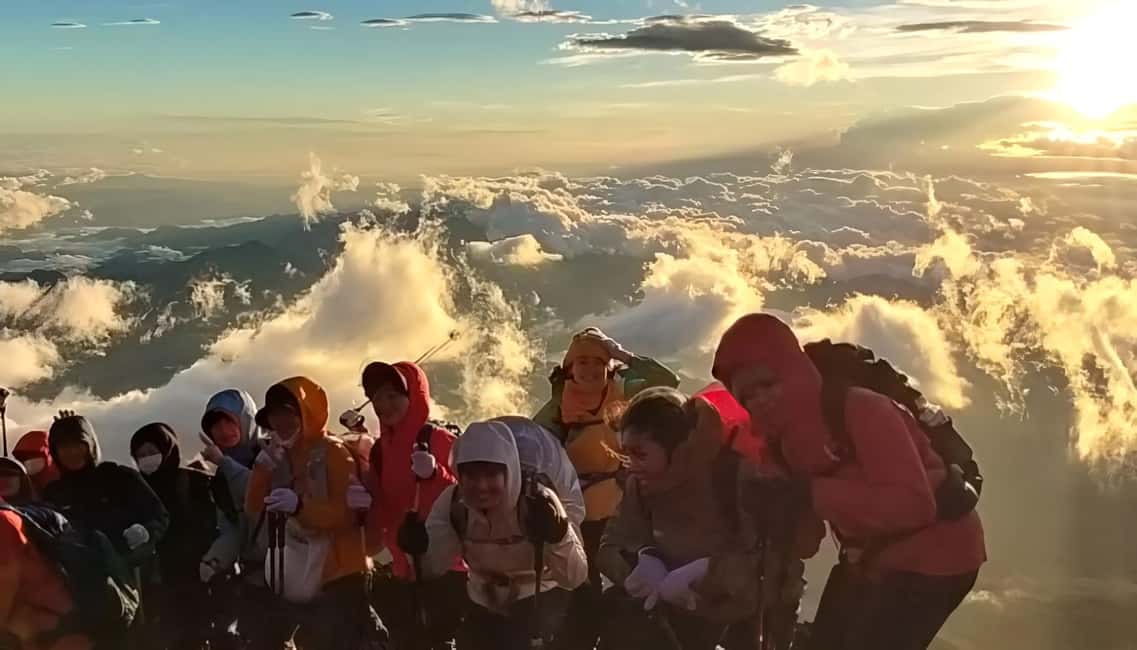 image n.21 of Mt. Fuji: 2-Day Climb with Hut Stay, Meals, and Hot Springs activity in Fujinomiya, uploaded by supplier