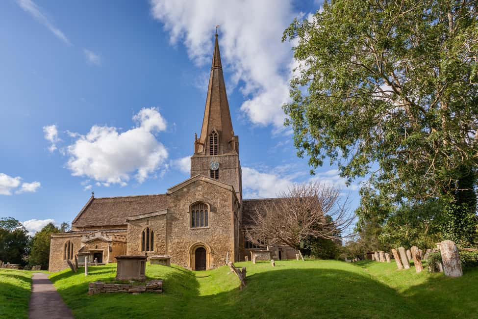 image n.12 of From London: Cotswolds, Blenheim Palace & Downton Abbey activity in South East England, uploaded by supplier