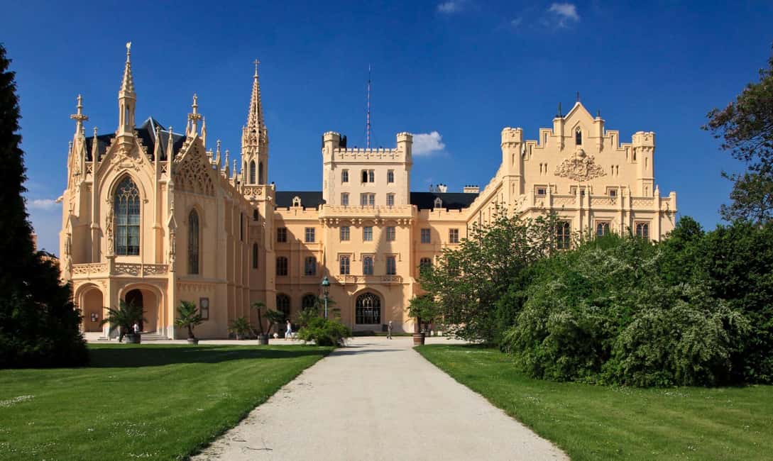 image n.2 of From Vienna and Bratislava: Moravia: Lednice Castle and park activity in Breclav, uploaded by supplier