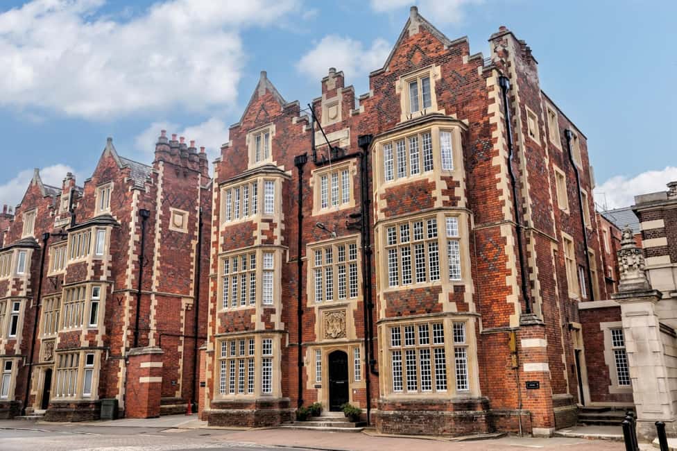billede nr.3 af aktiviteten London: Royal Windsor Afternoon Tea-bustur i Stratford-upon-Avon, uploadet af udbyder