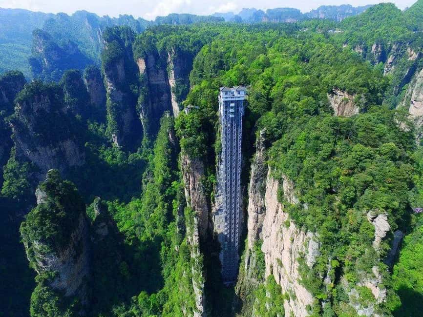 Image N°9 de Visite privée de 6 jours : rizières en terrasses de Guilin, Fenghuang et Zhangjiajie activité à Zhangjiajie, publiée par le prestataire