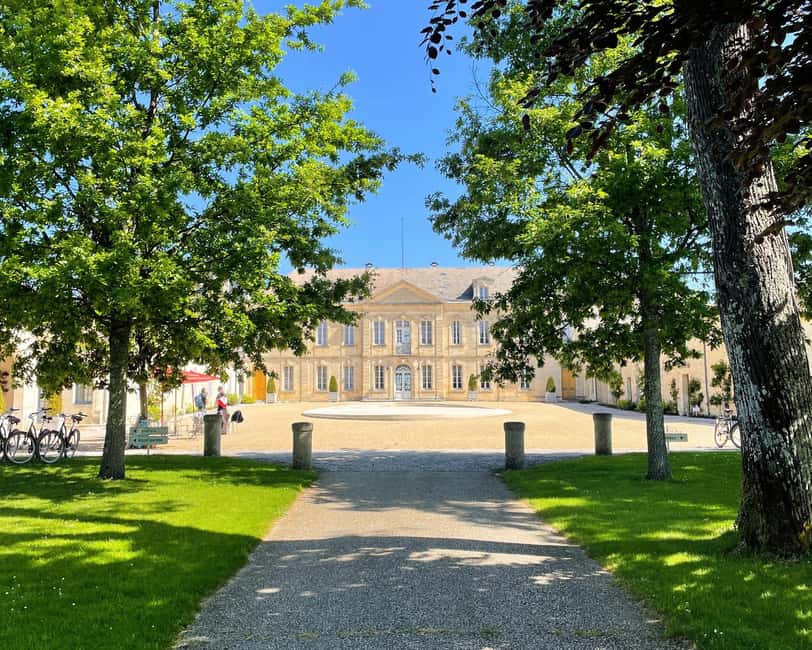 image n.1 of Bordeaux: Médoc & St-Emilion Wine Regions Tour with Tastings activity in Bordeaux, uploaded by supplier