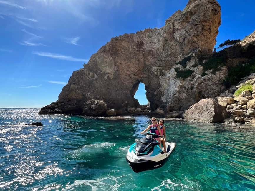 Bild Nr. 13 von Santa Eulalia: Jet Ski Tour mit optionaler Delphin-Suche Aktivität in Balearen, hochgeladen vom Anbieter
