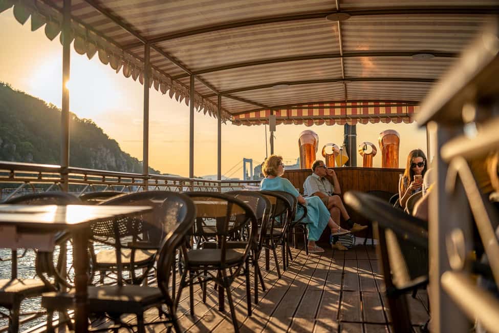 imagen n.º 15 de Budapest: Crucero Histórico con Bebida de Bienvenida actividad en Visegrad, subida por el proveedor