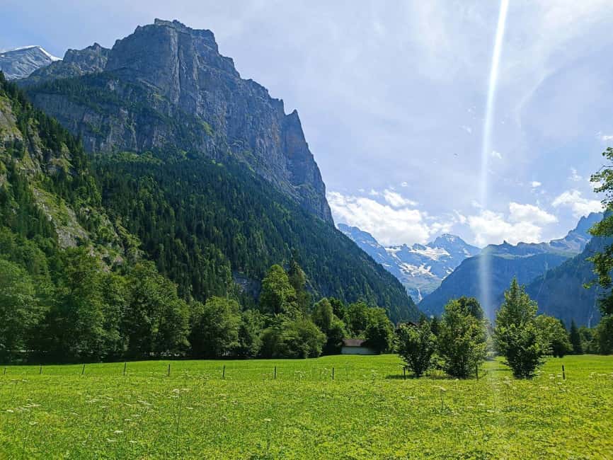 imagen n.º 10 de Interlaken: Recorrido por los lugares más destacados con un lugareño en coche privado actividad en Interlaken, subida por el proveedor