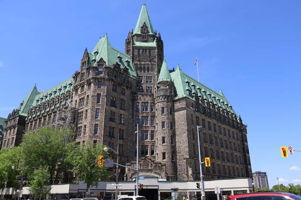 imagem n.12 de Ottawa: tour guiado particular na cidade a partir de Montreal atividade em Gatineau, carregada pelo fornecedor