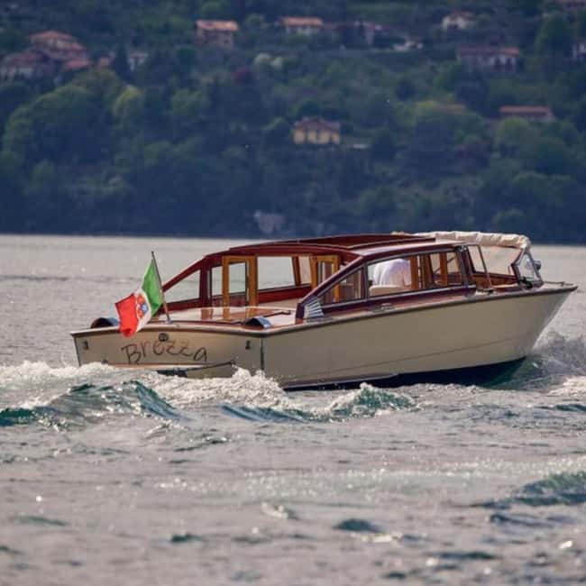 imagen n.º 1 de Bellagio: Excursión privada en barco de 4 horas con villas y degustación actividad en Varenna, subida por el proveedor