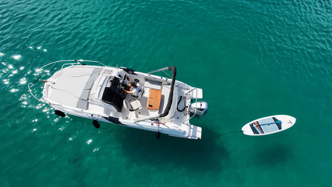 Image N°10 de Cannes : Excursion en bateau privé dans les îles de Lérins activité à Cannes, publiée par le prestataire