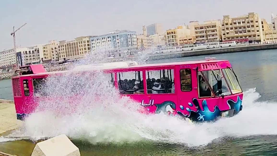image n.6 of Dubai: Old town tour with Wonder Bus, souks, Creek and Guide activity in Dubai, uploaded by supplier