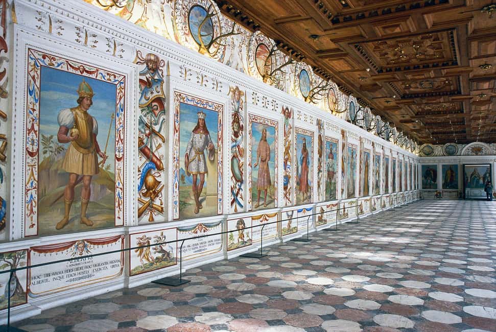 imagem n.13 de Innsbruck: Ingressos para o Schloss Ambras atividade em Innsbruck, carregada pelo fornecedor