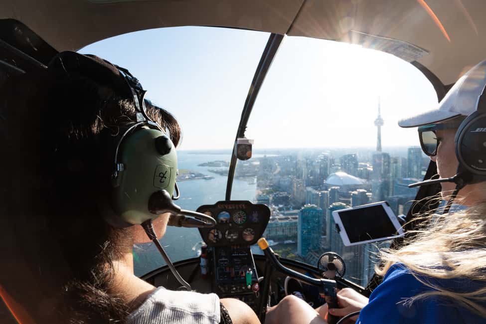 image n.13 of Toronto: City Sightseeing Helicopter Tour activity in Toronto, uploaded by supplier