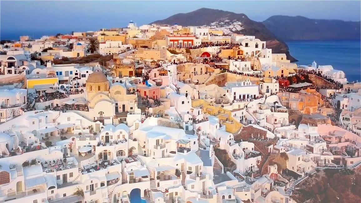 image n.3 of Santorini: 30 Minute Private Helicopter Flight activity in Fira, uploaded by supplier