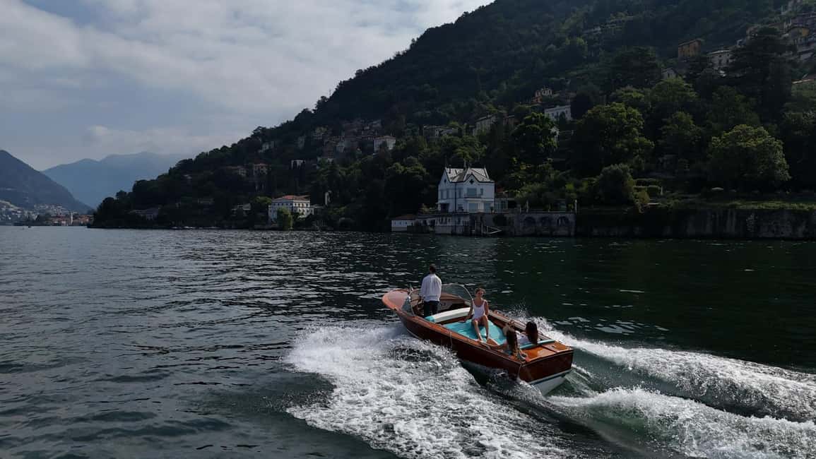 image n.3 of Lake Como: Private Tour On A Wooden Boat w/ Swim & Prosecco activity in Como, uploaded by supplier