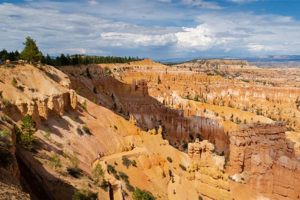 image n.27 of Las Vegas: Grand Canyon, Zion and Monument Valley 3-Day Trip activity in Arizona, uploaded by supplier