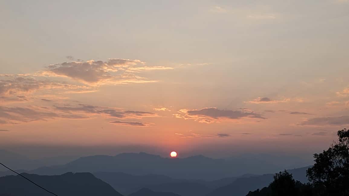 Immagine nº 10 di Sarangkot Alba sull'Himalaya attività a Regione di Sviluppo Occidentale, caricata dal fornitore