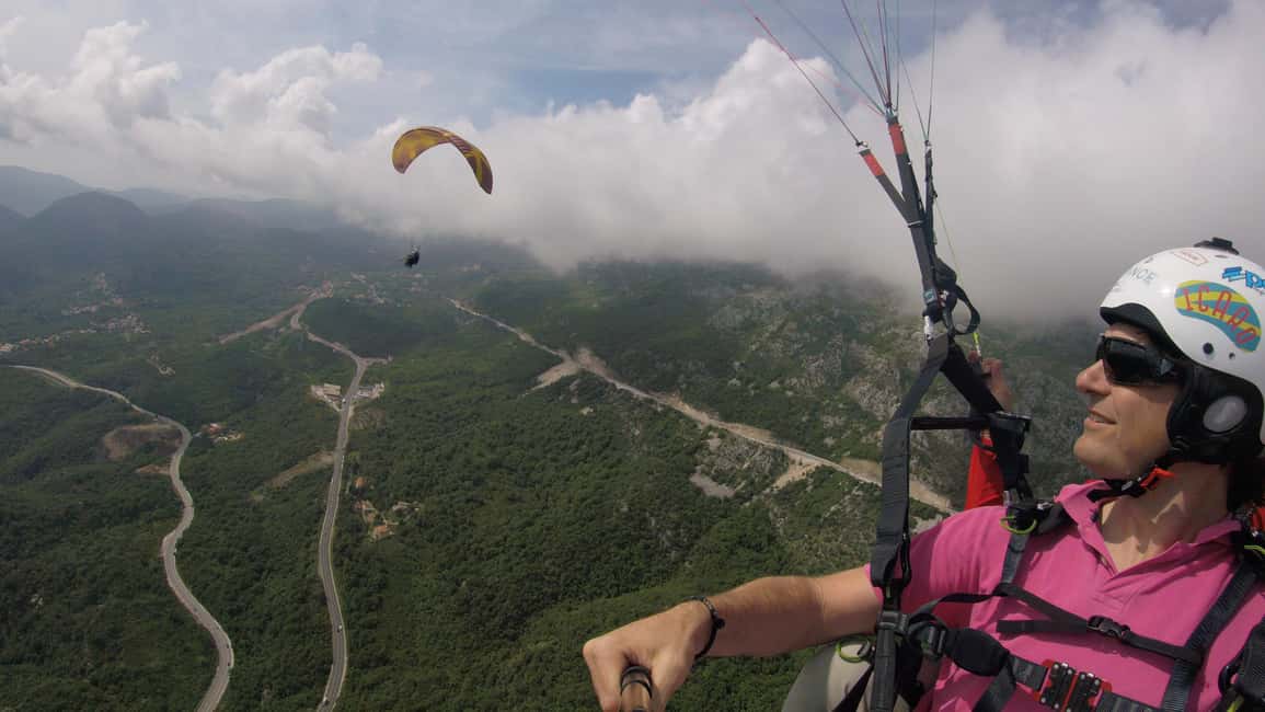 image n.17 of Budva: Paragliding Flying Experience activity in Budva, uploaded by supplier