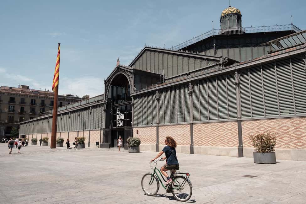 image n.4 of Barcelona: 3-Hour Bike Tour with a Local Guide activity in Barcelona, uploaded by supplier