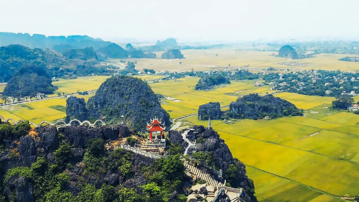 image n.23 of Hanoi/Ninh Binh: 1-Day Tam Coc/Trang An, Hoa Lu & Mua Caves activity in Central Vietnam, uploaded by supplier