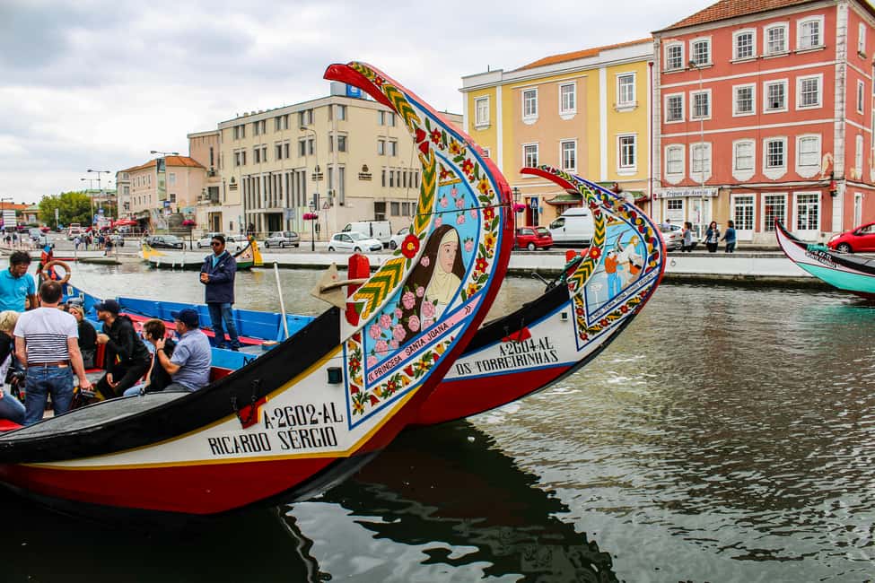 Bild Nr. 5 von Aveiro: Traditionelle Moliceiro Bootstour Aktivität in Aveiro, hochgeladen vom Anbieter
