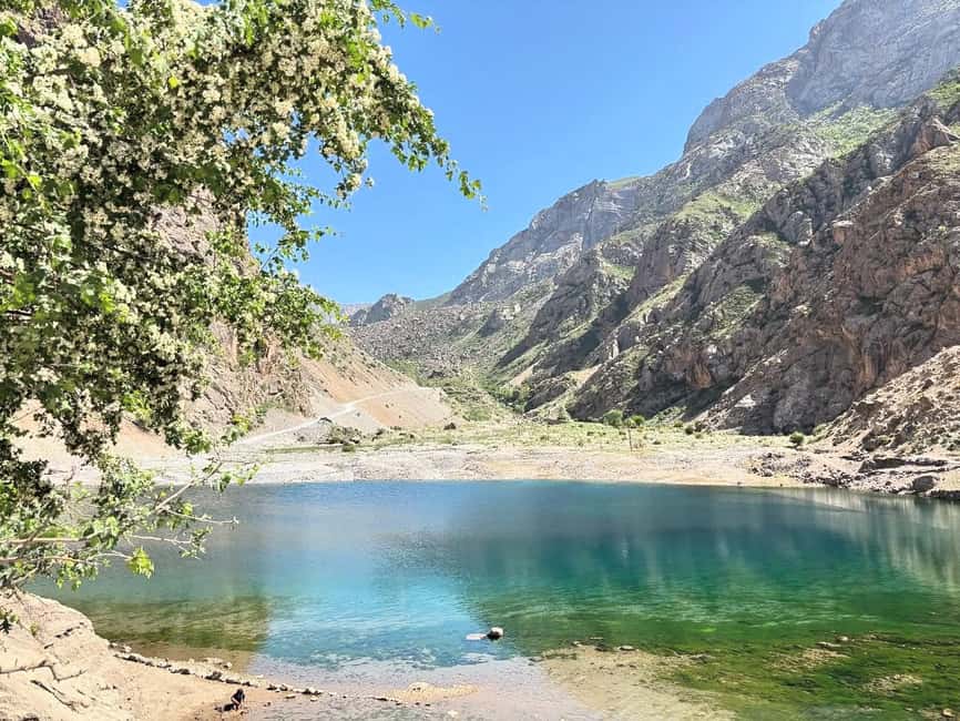 image n.12 of Tajikistan 7 Lakes Day Trip From Samarkand activity in Tashkent, uploaded by supplier