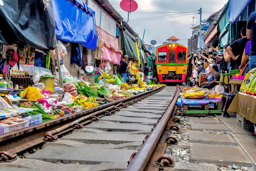 image n.11 of Bangkok: Floating Market and Train Market Experience activity in Pattaya, uploaded by supplier