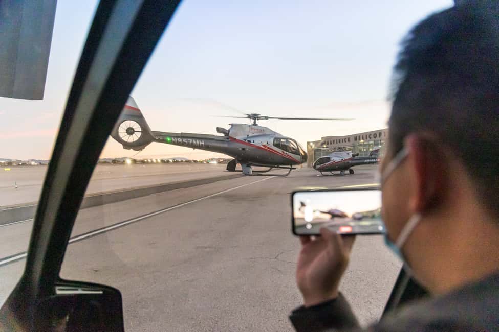 Immagine nº 11 di Las Vegas: Volo notturno in elicottero sulla Strip attività a Las Vegas, caricata dal fornitore