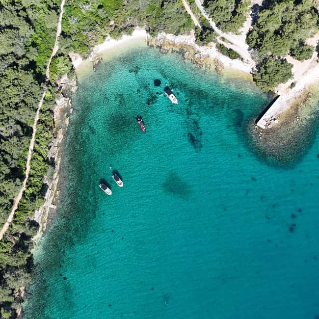 image n.10 of Zadar: Original Island-Hopping Speedboat Tour with Drinks activity in Preko, uploaded by supplier