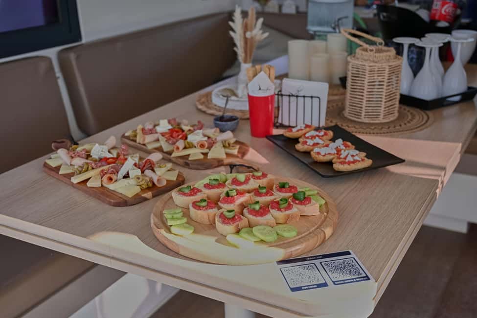 image n.4 of Heraklion: Sunset Catamaran to Dia with Prosecco & Snacks activity in Heraklion, uploaded by supplier
