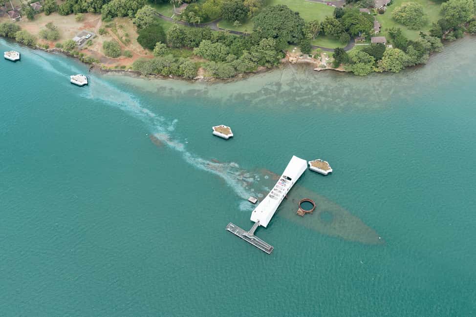 image n.17 of From Honolulu: Oahu 60min Helicopter Tour with Doors Off/On activity in Honolulu, uploaded by supplier
