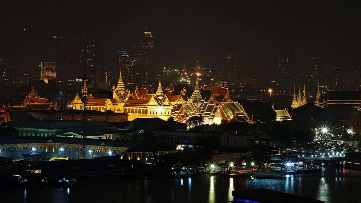 image n.13 of Bangkok: Luxury White Dinner Cruise with Free Flow Beer activity in Bangkok, uploaded by supplier