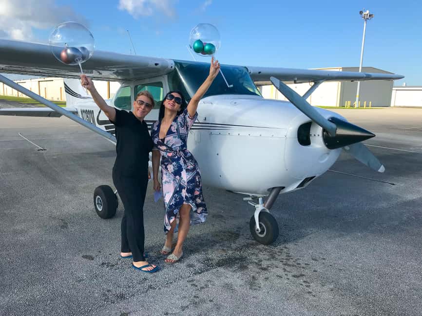 image n.43 of Miami Beach: South Beach Private Airplane Tour with Drinks activity in Miami, uploaded by supplier