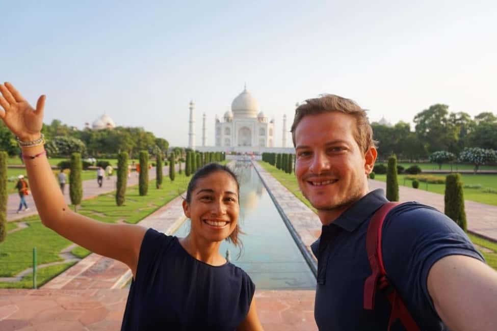 image n.6 of Agra: Skip-the-Line Private Tour of Taj Mahal & Agra Fort activity in Agra, uploaded by supplier