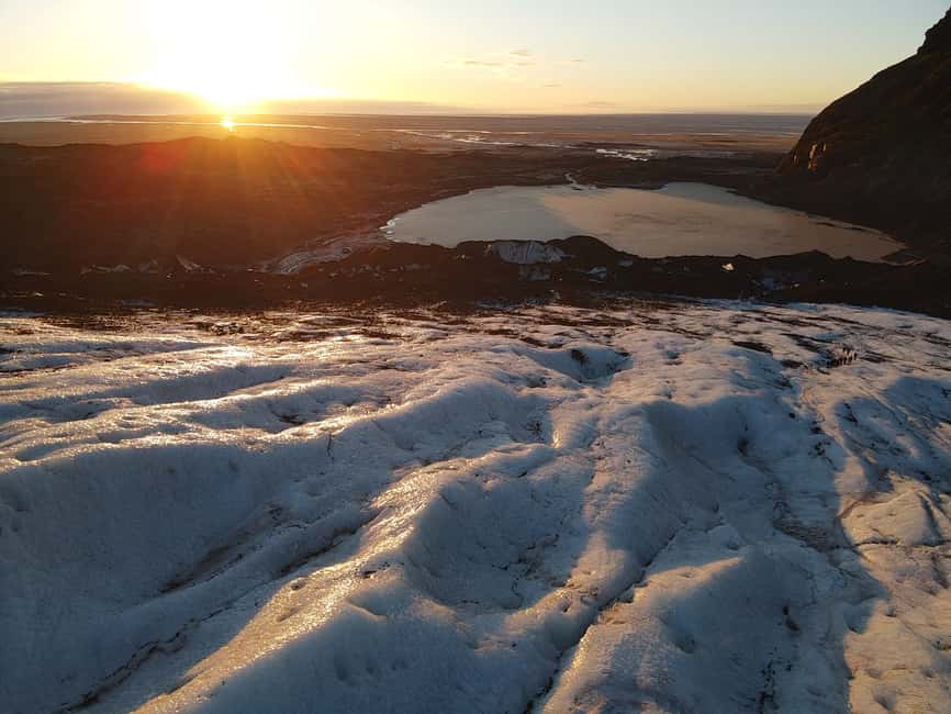 Image N°2 de Parc national de Skaftafell : Escalade et randonnée sur la glace du Falljokull activité à Norðurland eystra, publiée par le prestataire