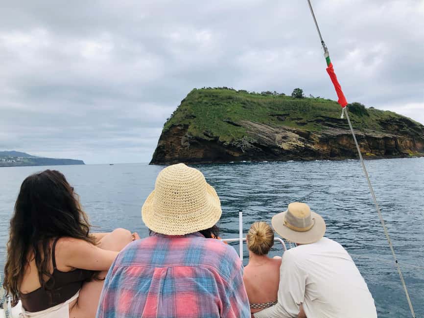 image n.7 of Ponta Delgada Full Day Sailing Tour with Drinks and Snacks activity in Sao Roque, Portugal, uploaded by supplier