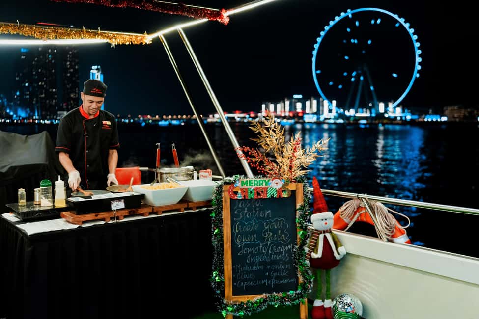 image n.4 of Dubai: Sunset or Dinner Cruise with Live Music & Open Bar activity in Dubai, uploaded by supplier
