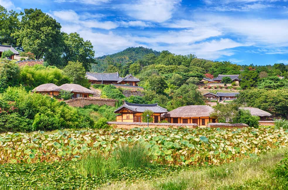 Image N°7 de Au départ de Busan : visite guidée d'une journée à Gyeongju, patrimoine mondial de l'UNESCO activité à Gyeongju, publiée par le prestataire