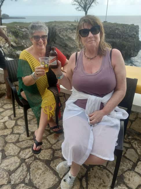 imagem n.13 de Montego Bay: Excursão de um dia à praia de Negril e passeio ao pôr do sol no Rick's Cafe atividade em Negril, carregada pelo fornecedor