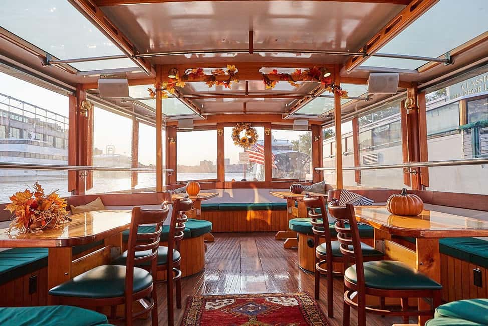 image n.3 of NYC: Grand Palisades Fall Foliage Yacht Tour activity in New York City, uploaded by supplier