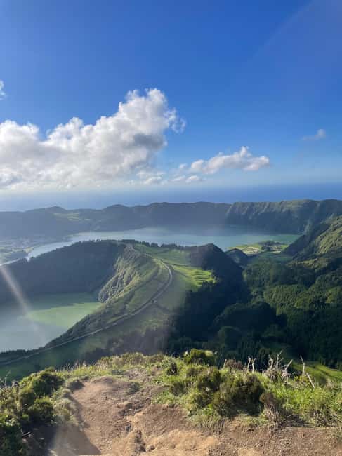 image n.1 of Privat van tour Sete Cidades, Lagoa do Fogo – volcanic lakes activity in Azores, uploaded by supplier