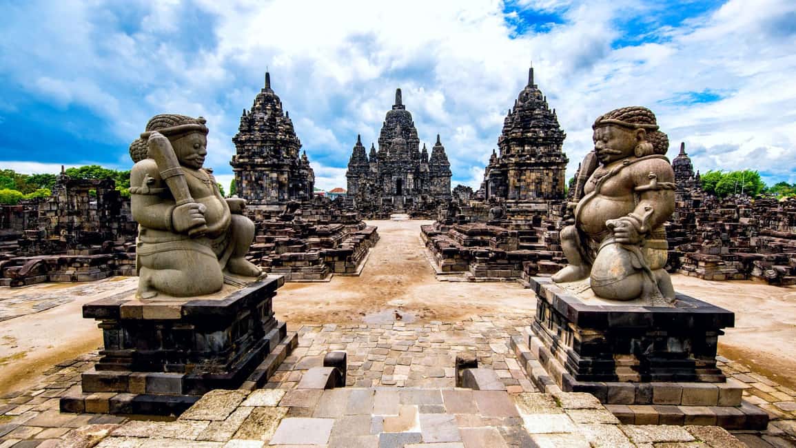 image n.6 of Yogyakarta: Borobudur sunrise(guarantee climb up)& Prambanan activity in Yogyakarta, uploaded by supplier