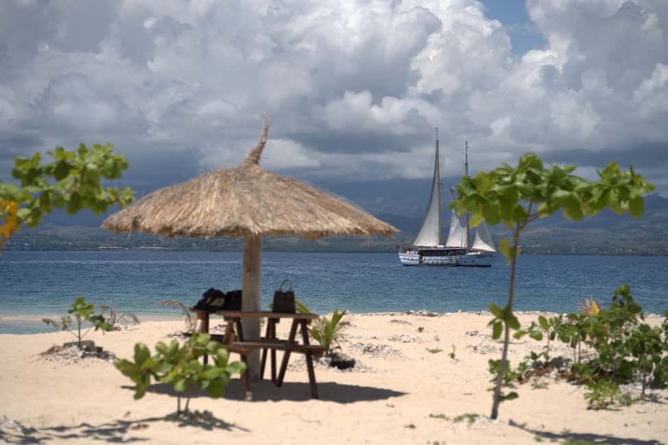 image n.2 of Fiji: Mamanuca Islands All-Inclusive Sailing Cruise activity in Denarau Island, uploaded by supplier