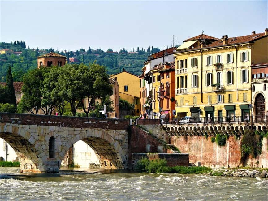 image n.3 of Verona: Small Group Guided Walking Tour with Arena Tickets activity in Verona, uploaded by supplier