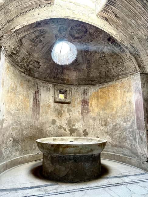 image n.2 of Pompeii VIP 3h Tour: Skip-the-line with your Archaeologist activity in Pompei, Campania, uploaded by supplier