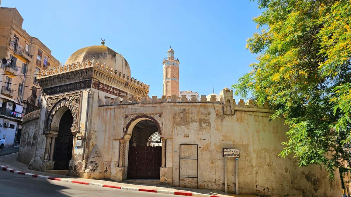 image n.11 of Oran: The absolute everything of El Bahia with a local activity in Oran, uploaded by supplier