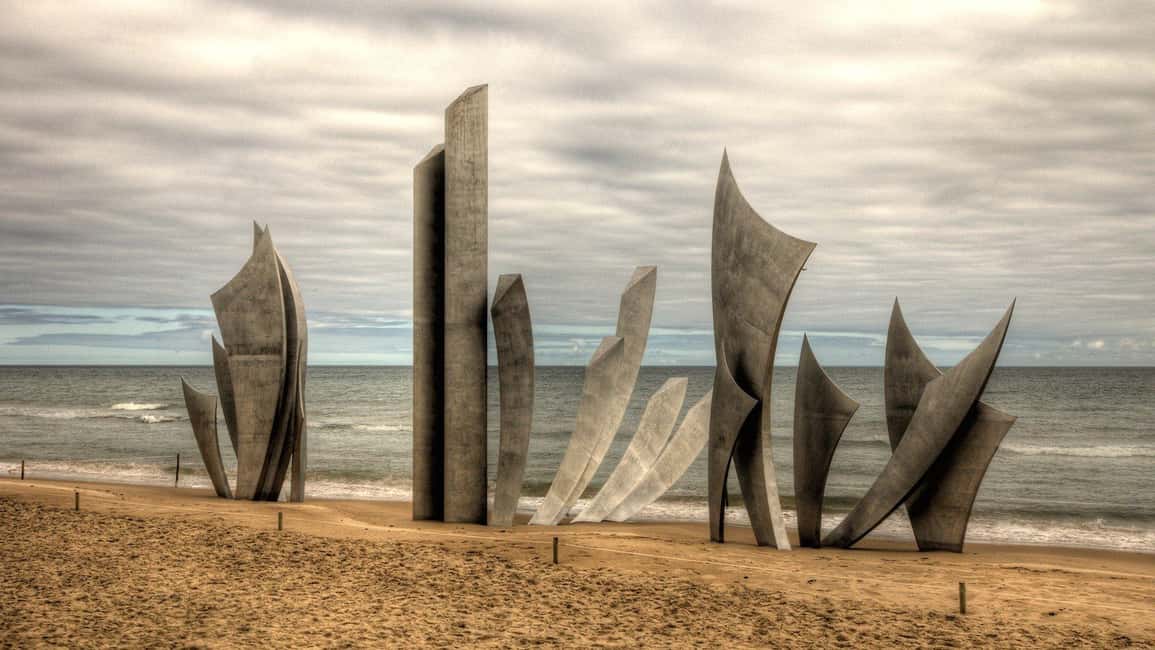 bild nr.6 av Normandie D-Day Landing Beaches VIP-resa från Paris aktivitet i Longues-sur-Mer, uppladdad av arrangören
